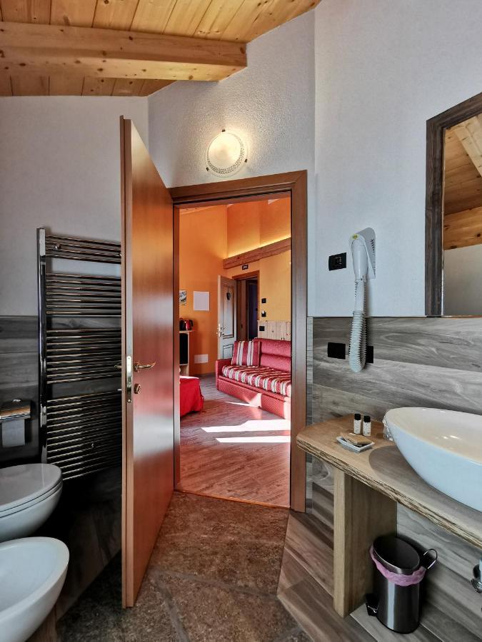 Agriturismo La Poina Livigno Kültér fotó