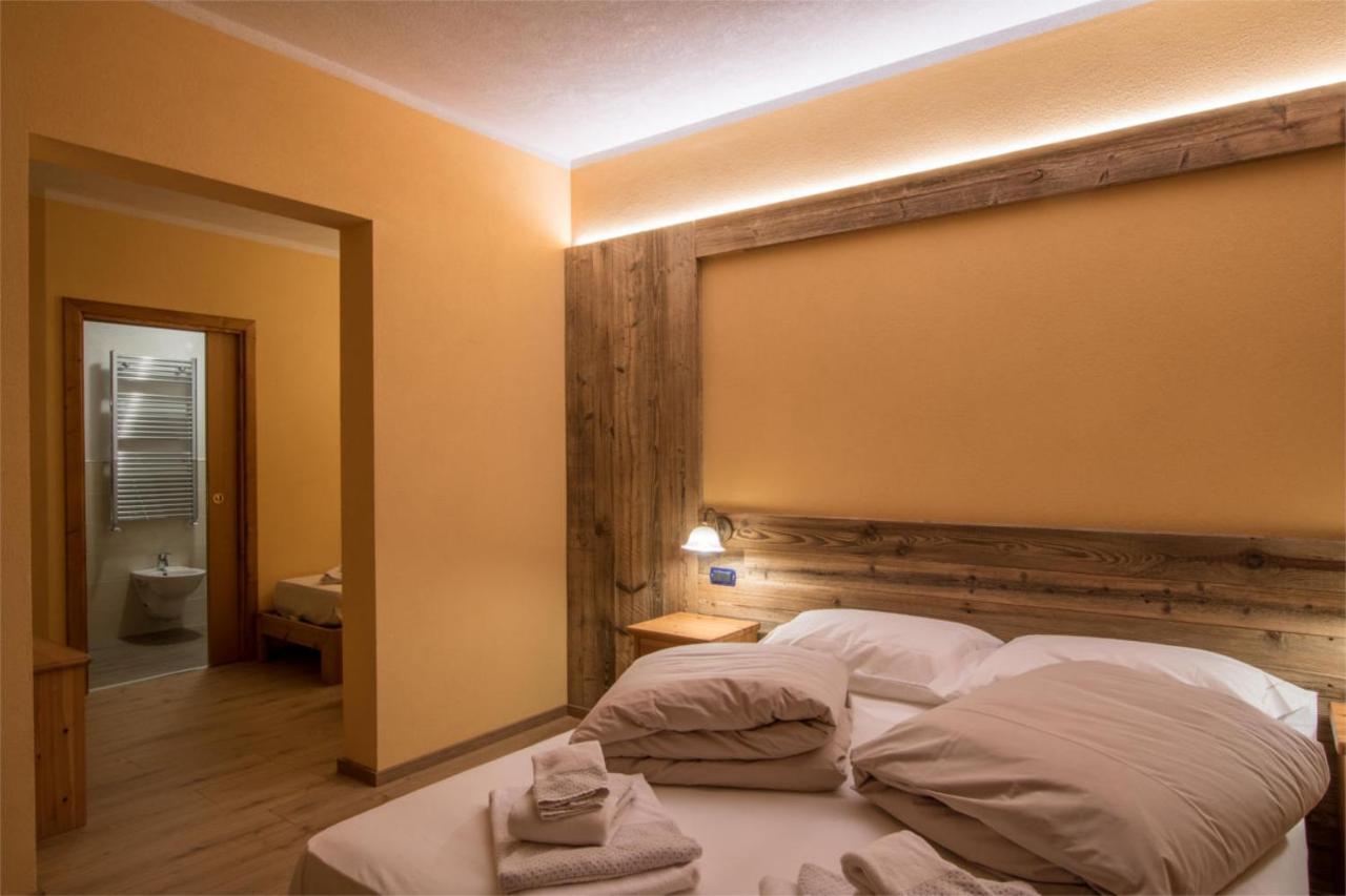 Agriturismo La Poina Livigno Kültér fotó